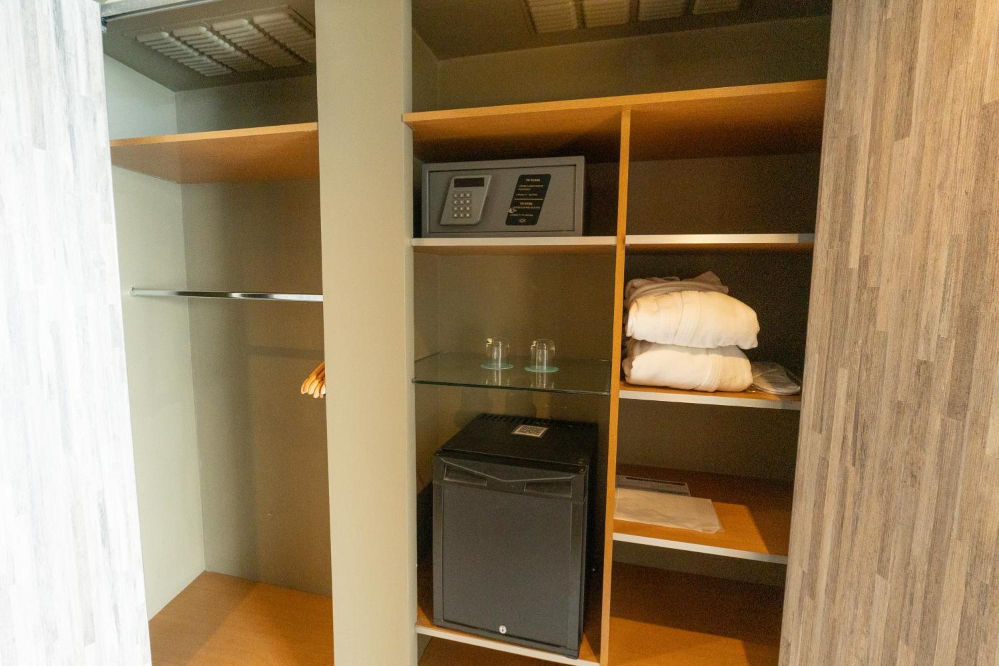 Terrado 4*