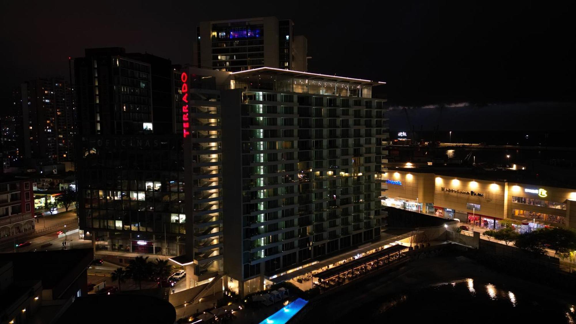 Terrado Hotel 4*